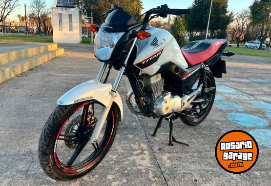 Motos - Honda New Tit�n 2020 Nafta 23000Km - En Venta