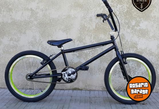 Deportes - BICICLETA BMX R20 - HASTA 6 CUOTAS SIN INTERES!! - En Venta