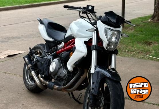 Motos - Benelli TNT 300 2017 Nafta 25000Km - En Venta
