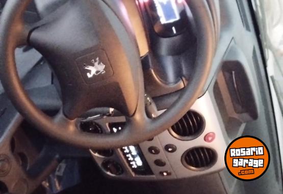 Utilitarios - Peugeot Partner hdi 2026 Diesel 41Km - En Venta