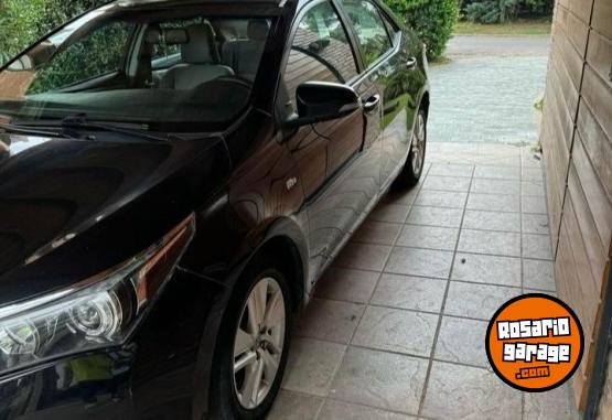Autos - Toyota COROLLA 2016 Nafta 111000Km - En Venta