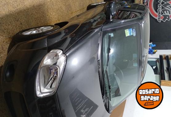 Autos - Fiat Uno 2011 GNC 160000Km - En Venta