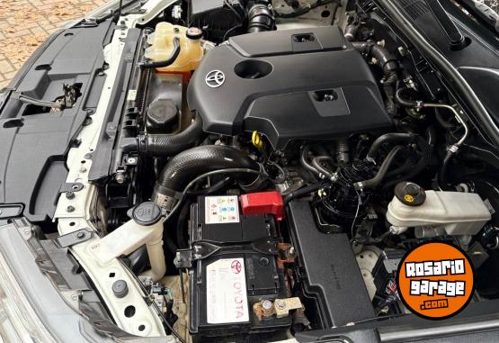 Camionetas - Toyota Hilux 4x4 DC SRX 2.8 TDI 2021 Diesel 263146Km - En Venta