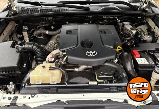Camionetas - Toyota Hilux 4x4 DC SRX 2.8 TDI 2021 Diesel 263146Km - En Venta