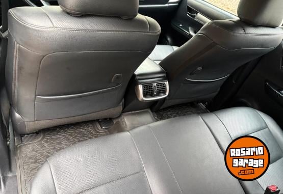 Camionetas - Toyota Hilux 4x4 DC SRX 2.8 TDI 2021 Diesel 263146Km - En Venta