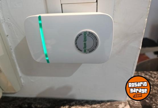Hogar - Adaptador para Ahorro de Consumo Eléctrico y Estabilizador de Corriente - En Venta
