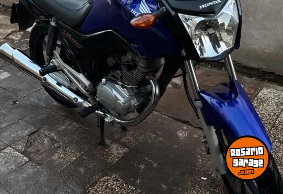 Motos - Honda New titán 2017 2017 Nafta 60000Km - En Venta