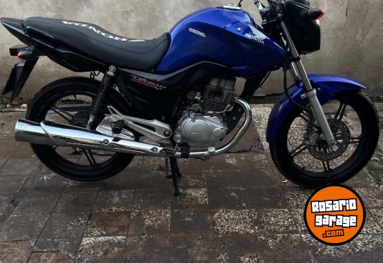 Motos - Honda New titán 2017 2017 Nafta 60000Km - En Venta