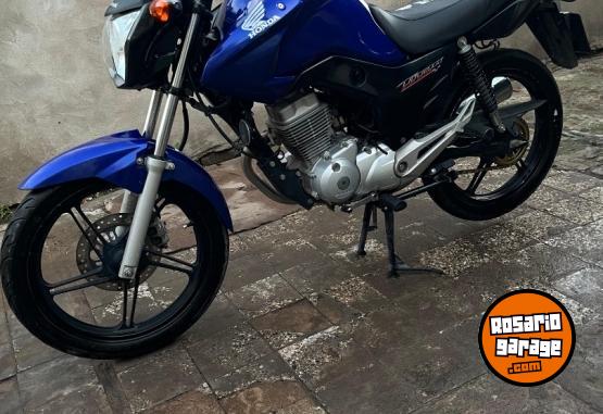 Motos - Honda New titán 2017 2017 Nafta 60000Km - En Venta