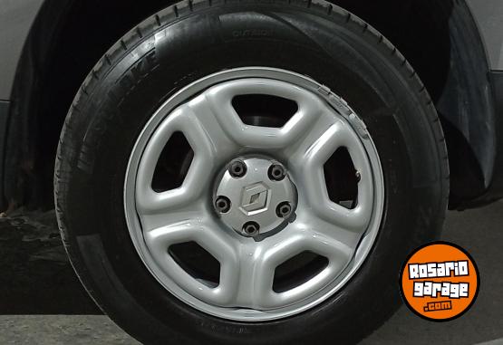 Autos - Renault DUSTER EXPRESSION 2021 Nafta 76613Km - En Venta