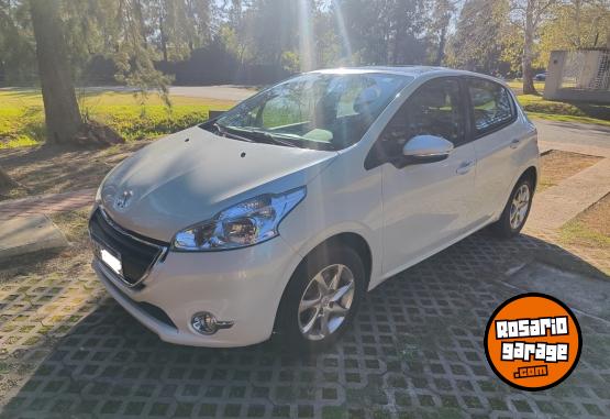 Autos - Peugeot 208 2016 Nafta 123000Km - En Venta
