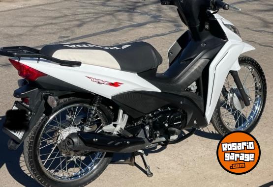 Motos - Honda Wave 2022 Nafta 12700Km - En Venta
