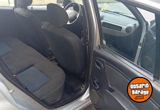 Autos - Renault SANDERO 1.6 8v 2009 GNC 164000Km - En Venta