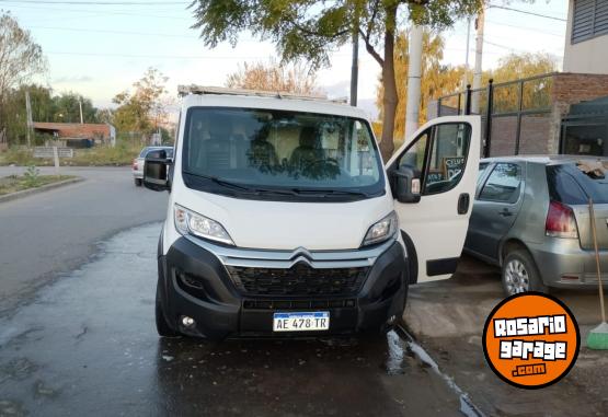 Utilitarios - Citroen 2020 jumper 2020 Diesel 130000Km - En Venta