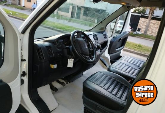 Utilitarios - Citroen 2020 jumper 2020 Diesel 130000Km - En Venta
