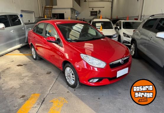 Autos - Fiat Grand siena 2014 Nafta 130000Km - En Venta