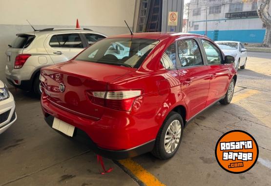 Autos - Fiat Grand siena 2014 Nafta 130000Km - En Venta