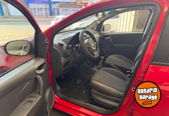 Autos - Fiat Grand siena 2014 Nafta 130000Km - En Venta