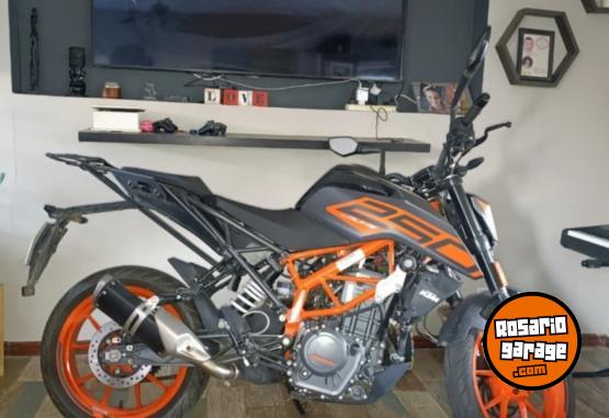 Motos - Ktm duke 2023 Nafta 1800Km - En Venta