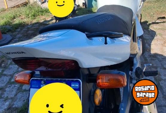 Motos - Honda Cbx twister 2016 Nafta 111Km - En Venta