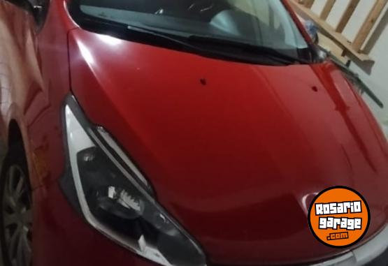 Autos - Peugeot Active 2017 Nafta 94000Km - En Venta