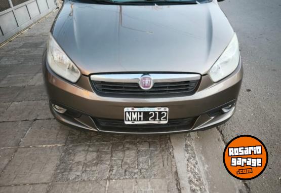 Autos - Fiat Grand Siena Essense 2014 GNC 156000Km - En Venta