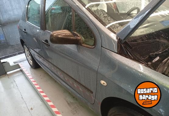 Autos - Peugeot 307 2006 Nafta 290000Km - En Venta