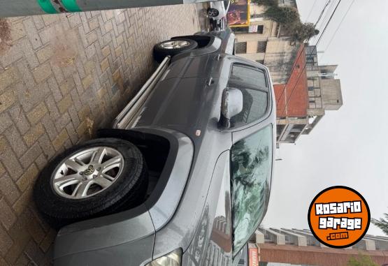 Camionetas - Volkswagen HIGLLINE 2.0 TDI 2011 Diesel 344000Km - En Venta