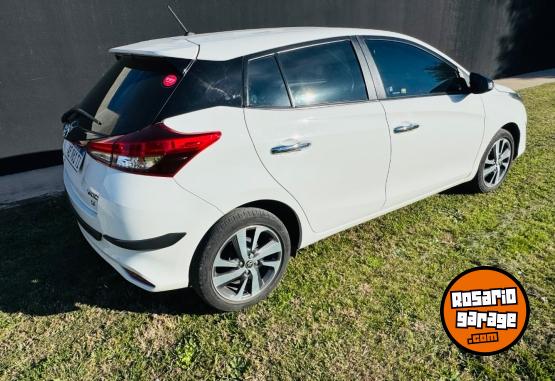 Autos - Toyota Yaris S 2021 Nafta 60000Km - En Venta