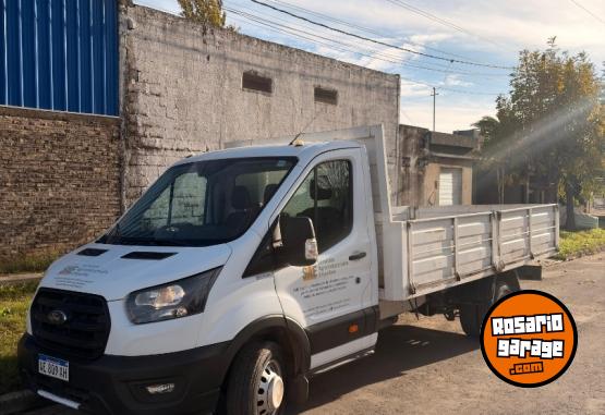 Utilitarios - Ford Transit 2021 Diesel 37500Km - En Venta