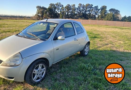 Autos - Ford Ka 2005 Nafta 230000Km - En Venta