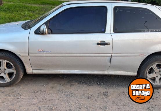 Autos - Volkswagen Gol 1999 Nafta 300000Km - En Venta