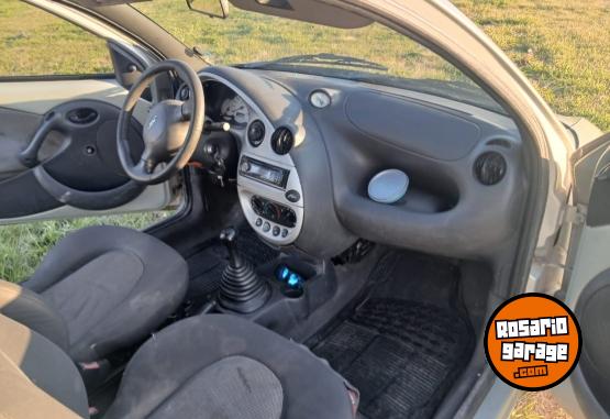 Autos - Ford Ka 2005 Nafta 230000Km - En Venta