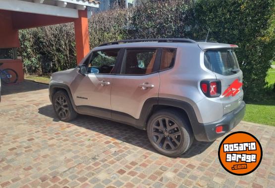 Camionetas - Jeep RENEGADE LONGITUD 1.8 2022 Nafta 50000Km - En Venta