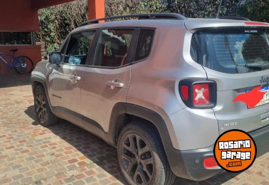 Camionetas - Jeep RENEGADE LONGITUD 1.8 2022 Nafta 50000Km - En Venta