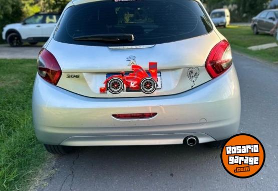 Autos - Peugeot 208 ACTIVE 2019 Nafta 74000Km - En Venta
