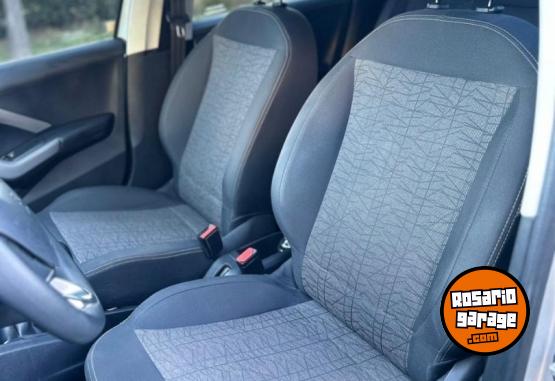 Autos - Peugeot 208 ACTIVE 2019 Nafta 74000Km - En Venta