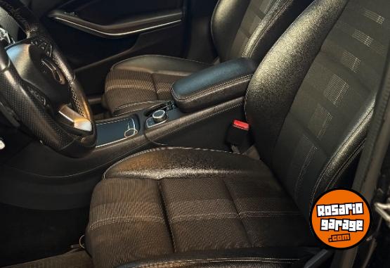 Autos - Mercedes Benz A200 2019 Nafta 88000Km - En Venta