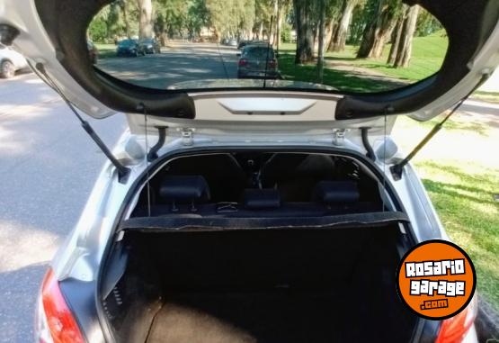 Autos - Peugeot 208 2013 Nafta 111Km - En Venta