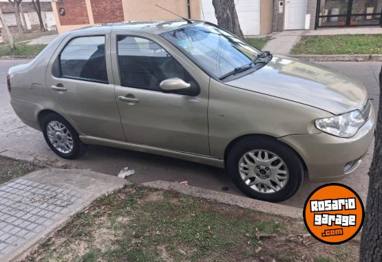 Autos - Fiat siena hlx 2005 GNC 183000Km - En Venta