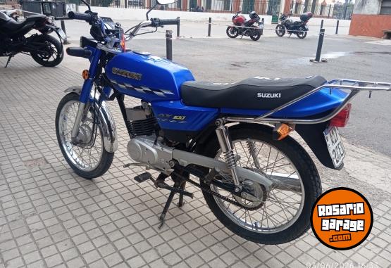 Motos - Suzuki Ax 100 2022 Nafta 18500Km - En Venta