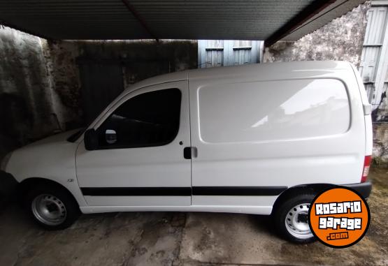 Utilitarios - Peugeot Partner 2026 Diesel 0Km - En Venta
