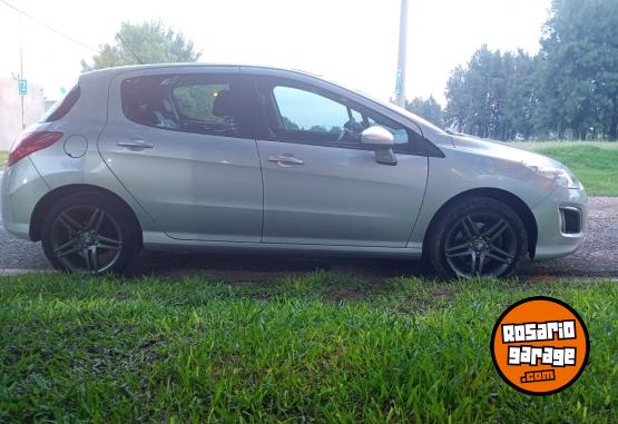 Autos - Peugeot 308 2014 Nafta 96000Km - En Venta