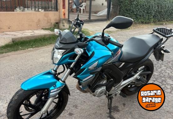 Motos - Honda Cb250 new twister 2019 Nafta 30000Km - En Venta
