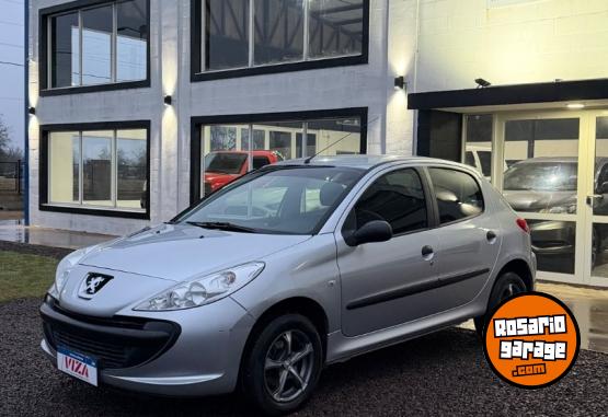 Autos - Peugeot 207 compact 2013 Nafta 70000Km - En Venta