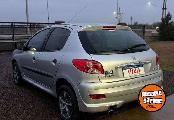 Autos - Peugeot 207 compact 2013 Nafta 70000Km - En Venta