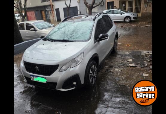 Autos - Peugeot 2008 2022 Nafta 103000Km - En Venta