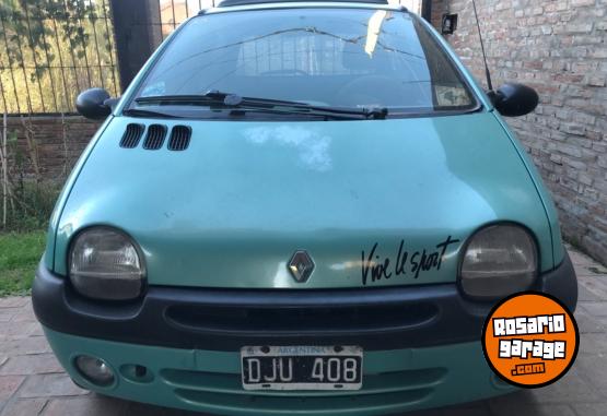 Autos - Renault Full con techo 2000 Nafta 245000Km - En Venta
