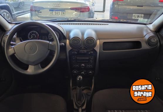 Autos - Renault Sandero 2011 Nafta 50000Km - En Venta