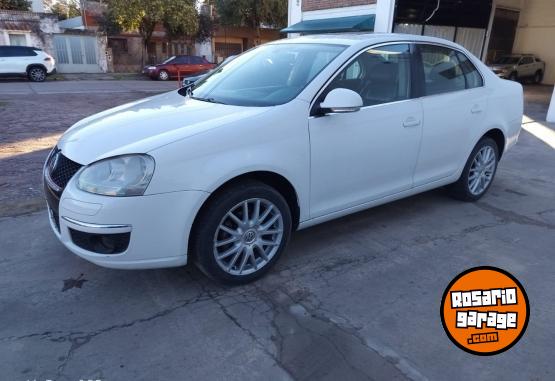 Autos - Volkswagen 🔴VENTO LUXURY 2010 Nafta 196230Km - En Venta
